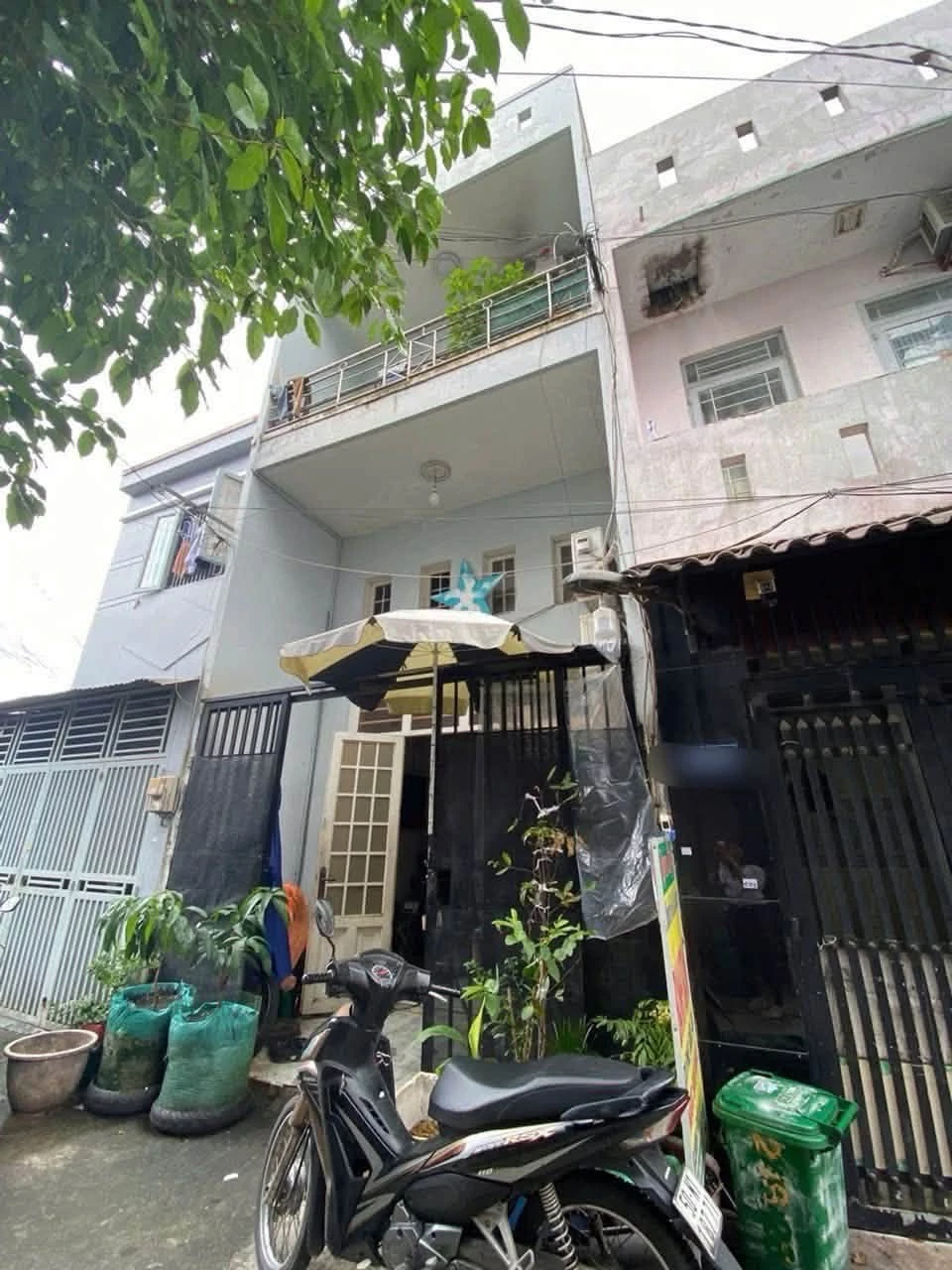Bán nhà 3 tầng 50m2 hẻm ô tô 6m thông gần kênh Tham Lương, Bình Tân giá 3,85 tỷ - Ảnh 1
