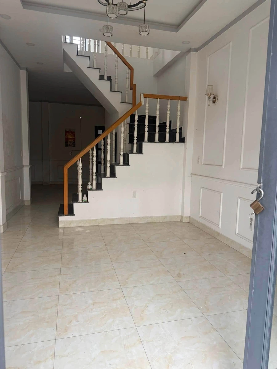 Bán nhà 1 trệt 1 lầu 78m2 giá 2,4 tỷ phường Tân Vạn, Biên Hòa - Ảnh thu nhỏ 2