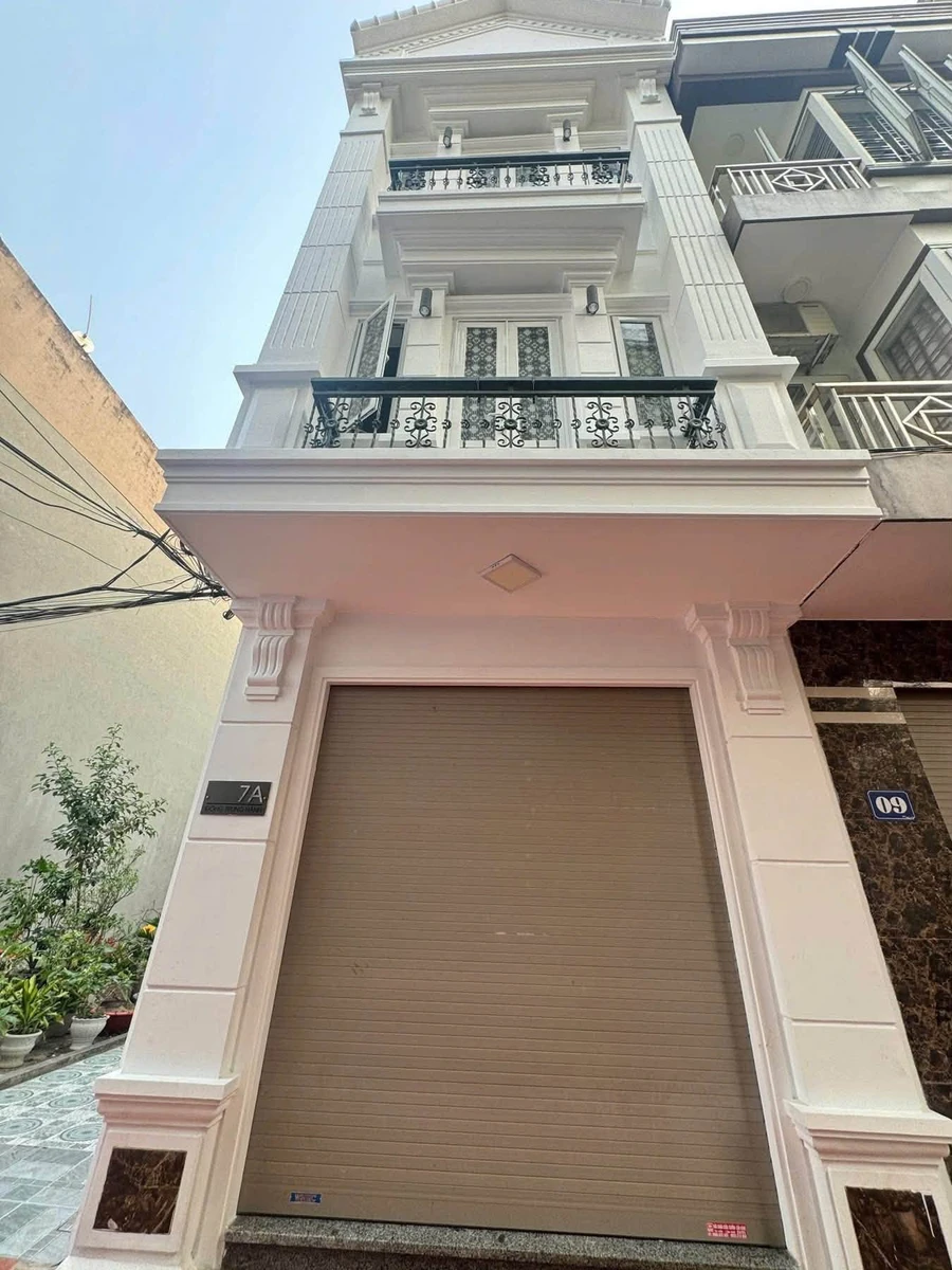 Bán nhà 3 tầng 47m2 lô góc ô tô đỗ cửa phố Ngô Gia Tự, Hải An, Hải Phòng giá 3,75 tỷ - Ảnh 1