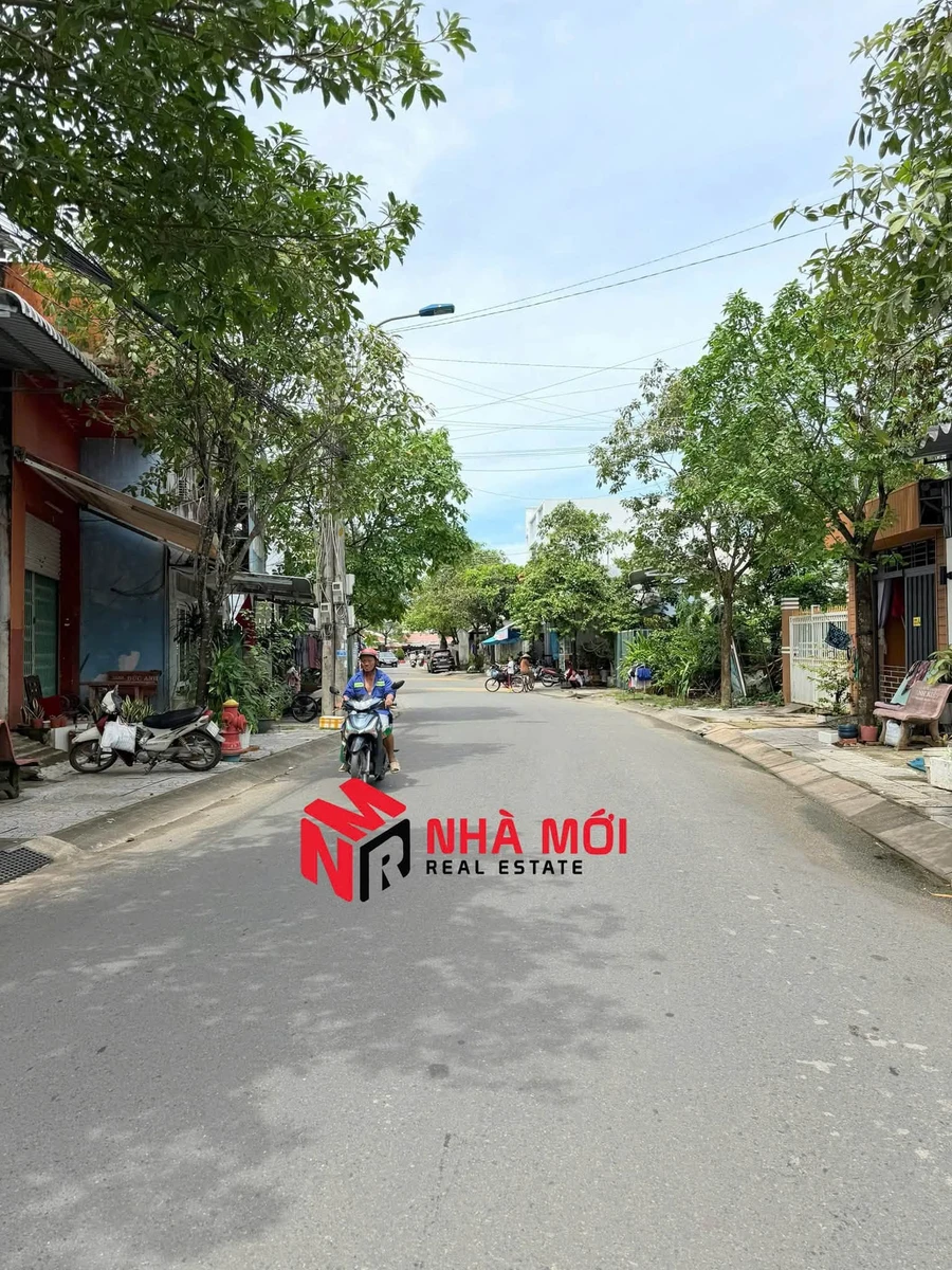 Bán nhà phố 136m² Trần Nguyên Hãn, An Xuyên, Cà Mau, 3.2 tỷ - Ảnh 1