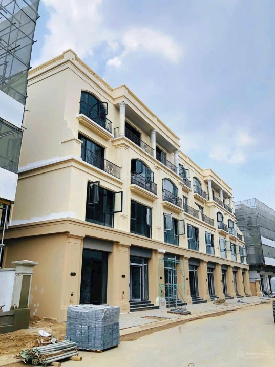 Nổi bật siêu phẩm liền kề xẻ khe tọa lạc tại tâm điểm phân khu Thiên Hà, TH6-78 sở hữu tọa độ vàng - Ảnh 1