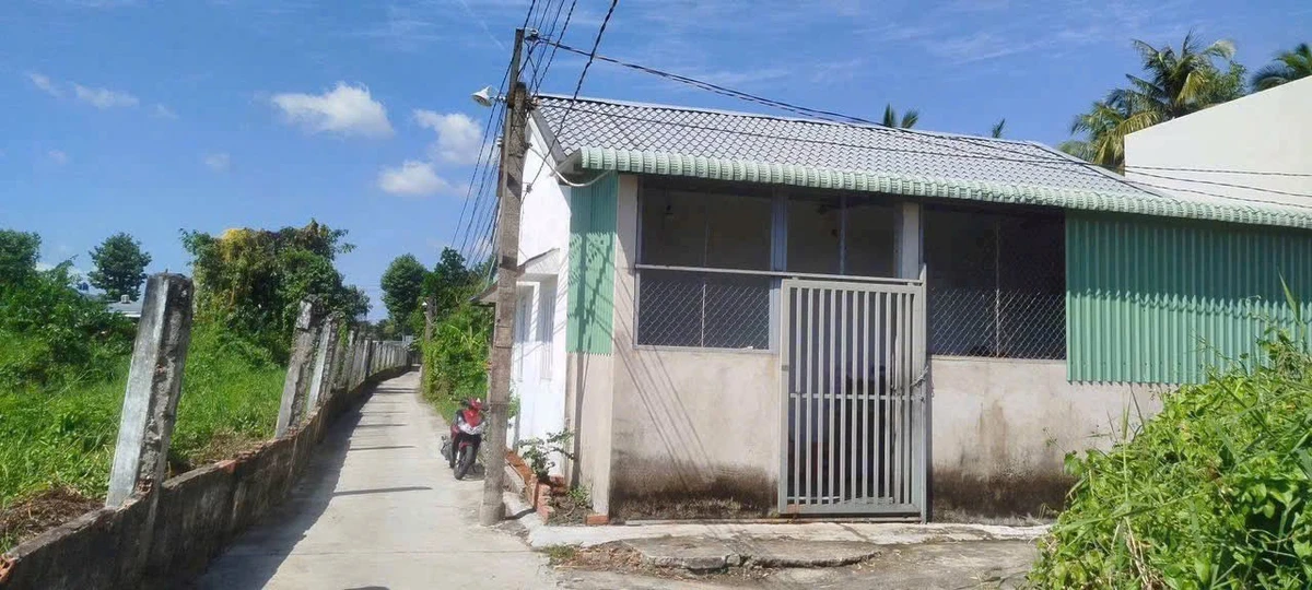 Bán nhà hẻm 145 Hoàng Anh, Phường Khánh Hậu, Tây Ninh, 95m2, giá 1 tỷ 199 triệu - Ảnh thu nhỏ 4
