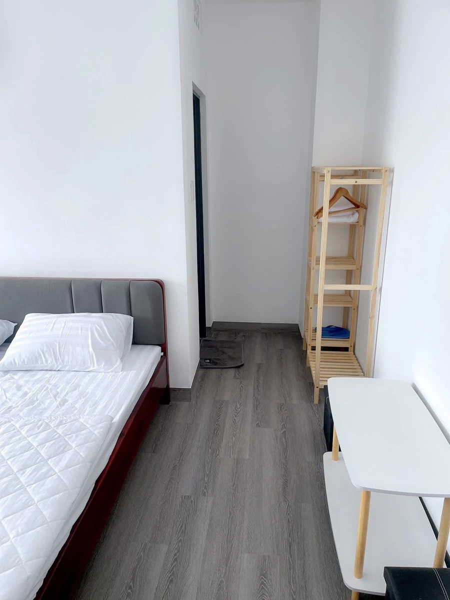 Bán khách sạn 24 phòng 200m² Dĩ An Bình Dương 17 tỷ - Ảnh thu nhỏ 5