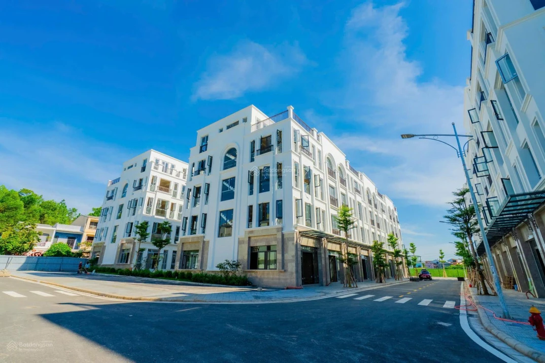 Toà nhà 5 tầng kinh doanh đắc địa ngay Làng Đại học, mặt tiền Hồ Đắc Di TP Huế - Ảnh thu nhỏ 4