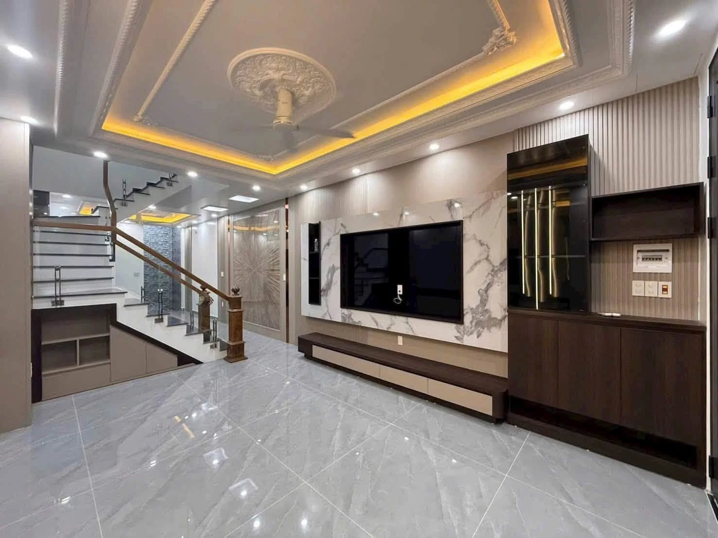 Bán nhà 4 tầng 67m² Ngô Gia Tự Hải Phòng 6.5 tỷ - Ảnh 1