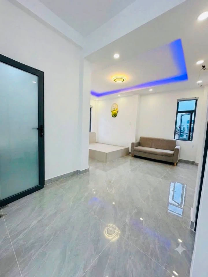 Bán nhà 5 tầng 40m² 6PN Quận 4, đang cho thuê 25 triệu/tháng, giá 5,19 tỷ - Ảnh thu nhỏ 3