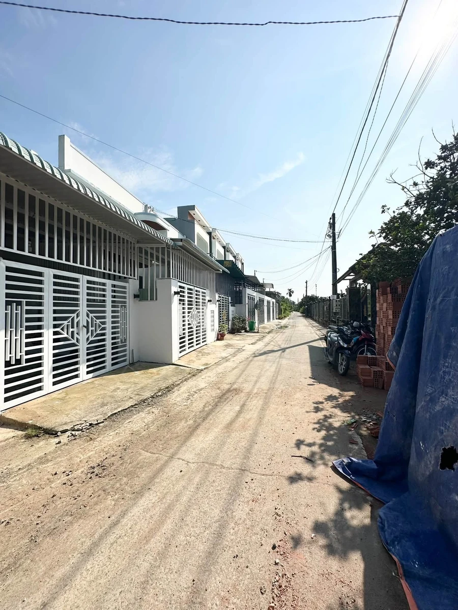 Bán nhà 1 trệt 1 lầu 108m² 3PN Bình Chánh 500 triệu - Ảnh thu nhỏ 5