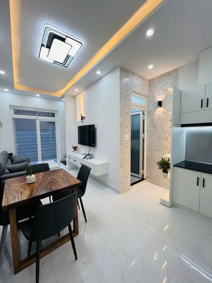 Bán nhà 3PN Đà Lạt 70m2, giá 2 tỷ 7 - Ảnh thu nhỏ 2