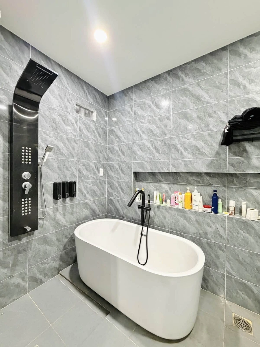 Bán nhà mặt tiền kinh doanh 4 tầng đường Lý Thái Tổ, 39m2, hơn 12 tỷ - Ảnh thu nhỏ 5