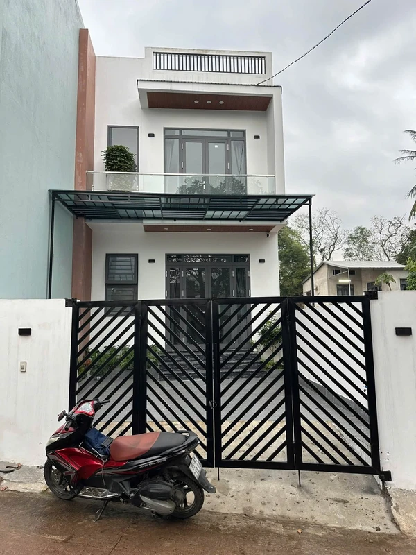Bán nhà 3 phòng ngủ 100m2 tại Vũ Ngọc Phan, Huế