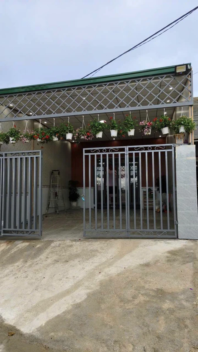 Bán nhà 4 phòng ngủ 120m² đường Nguyễn Hoàng, Đà Lạt - Ảnh thu nhỏ 2