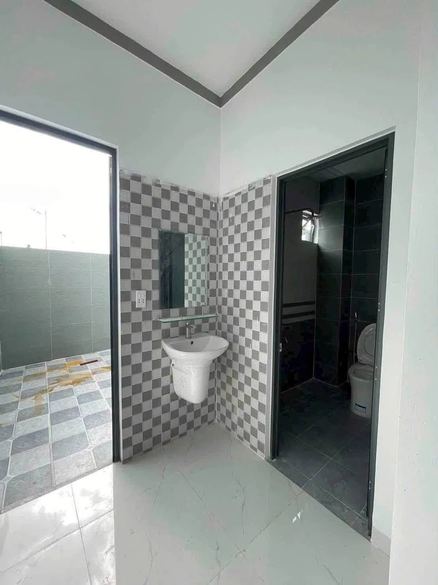 Bán nhà gác lửng 4x24m, 3PN 2WC, sổ riêng thổ cư tại Giang Điền, Đồng Nai giá 1,4 tỷ - Ảnh thu nhỏ 5