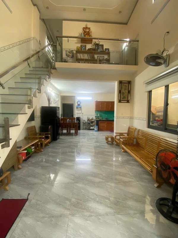 Bán nhà gác lửng Biên Hoà, 72m², 3 phòng ngủ, 2.75 tỷ