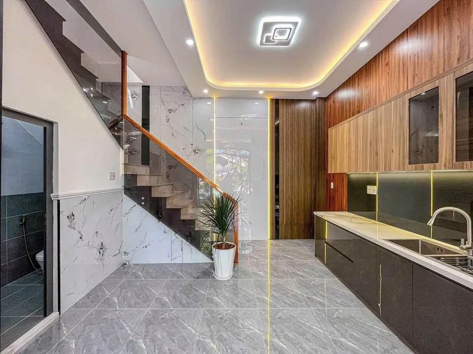 Bán nhà lầu 5x18 (90m²) gần bệnh viện da liễu Biên Hòa, 2 tỷ 3 - Ảnh thu nhỏ 3