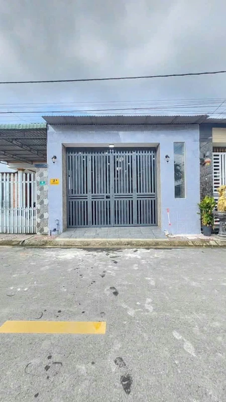 Bán nhà mặt tiền 5.62x24m gần chợ Cư Trú Ninh Thạnh