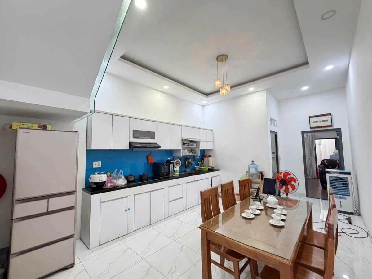 Bán nhà 1 trệt 2 lầu 5PN 3WC 102m² Phú Lợi - Ảnh thu nhỏ 5