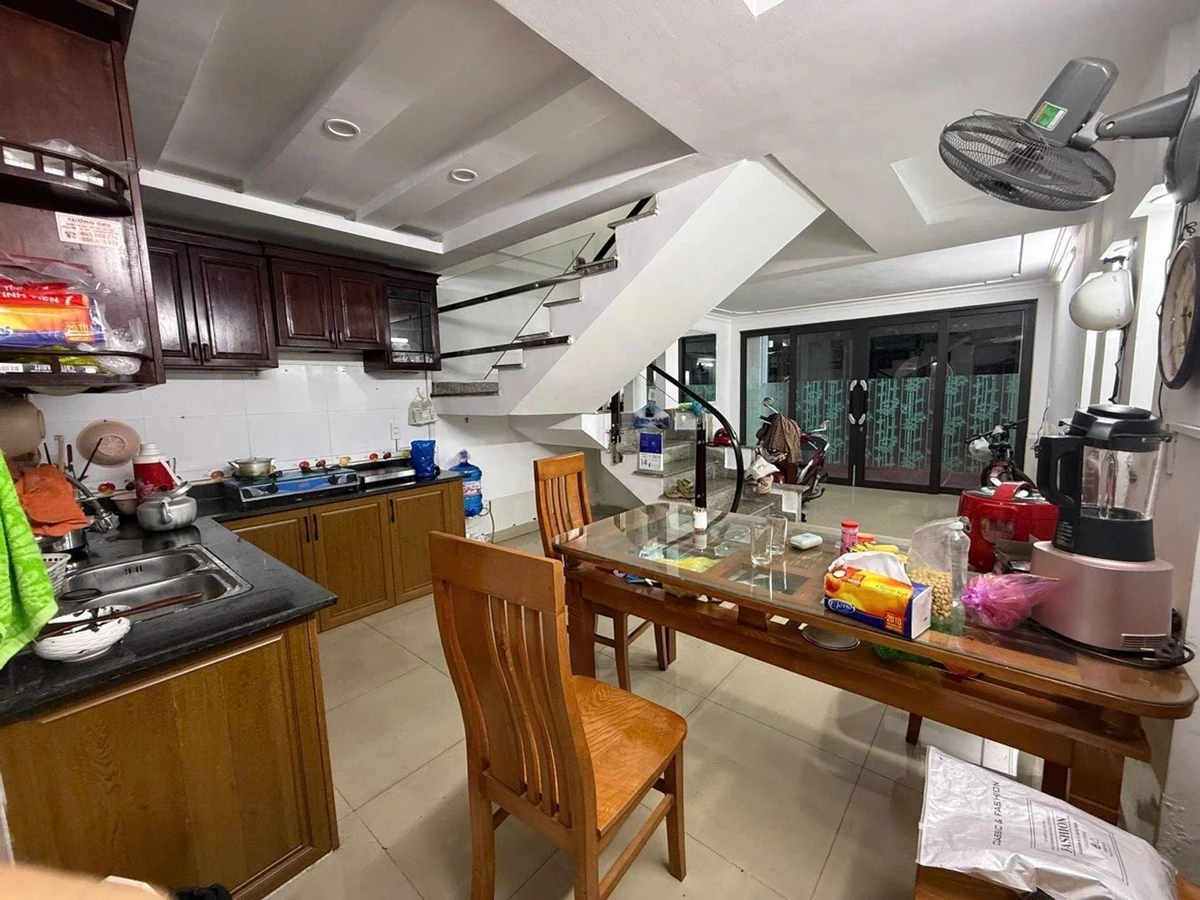 Bán nhà 3,5 tầng 40m² Phùng Pháp, Quận 1, giá 3,5 tỷ - Ảnh thu nhỏ 2