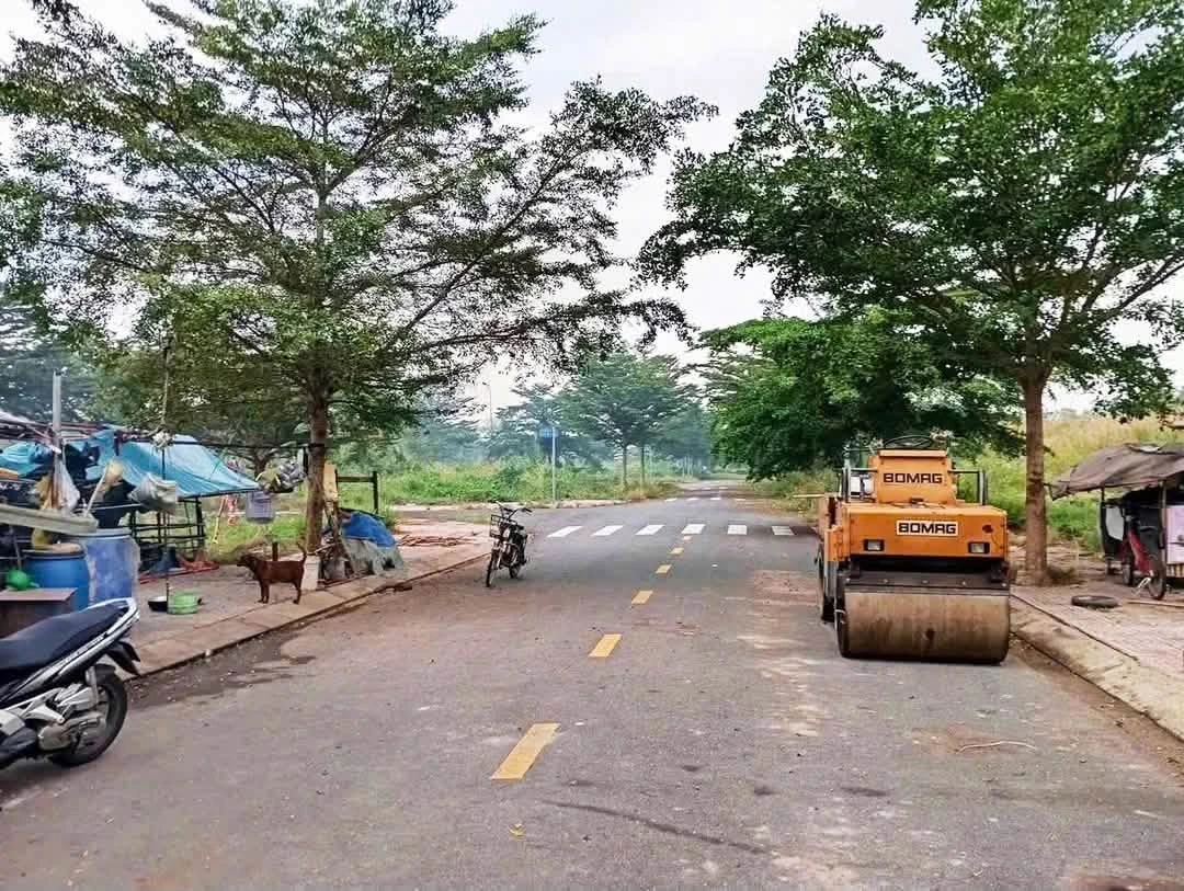 Bán đất thổ cư 90m2 giá 900 triệu tại Hòa Khánh Đông, Đức Hòa, Long An - Ảnh 1
