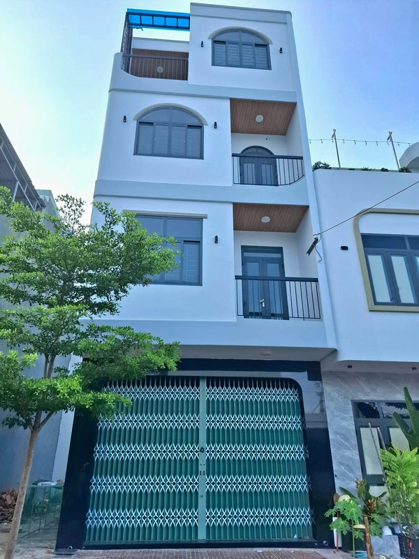 Bán nhà mặt tiền đường Hà Thanh 2, Quy Nhơn, 41,2m2, giá 4,1 tỷ
