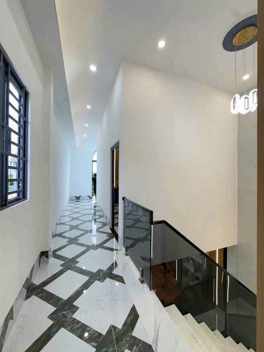 Bán nhà mặt tiền 2 tầng 63m² Kha Vạn Cân, An Giang - Ảnh thu nhỏ 5