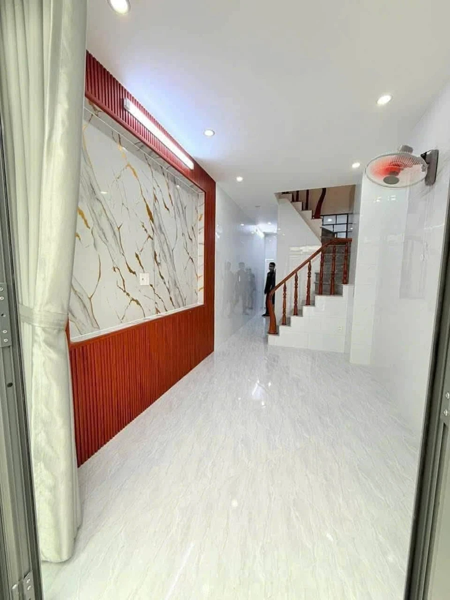 Bán nhà mới 2 phòng 60m2 đường Lê Lợi, Vũng Tàu - Ảnh 1