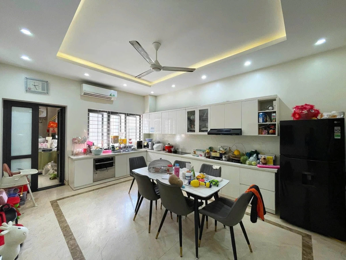 Bán nhà mặt đường Hoàng Thế Thiện 92m² 4 tầng 13,5 tỷ - Ảnh thu nhỏ 3