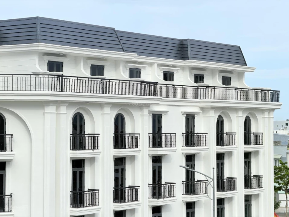 Nhà phố mặt tiền đường Trần Phú Phan Rang giá chỉ 3tỷ3 - Ảnh thu nhỏ 5