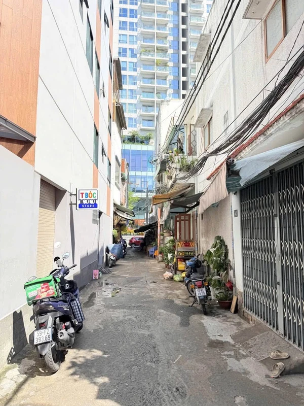 Bán lô đất 100m² ngộp gần Vòng xoay Kim Hằng, 1 tỷ 4 12x48m