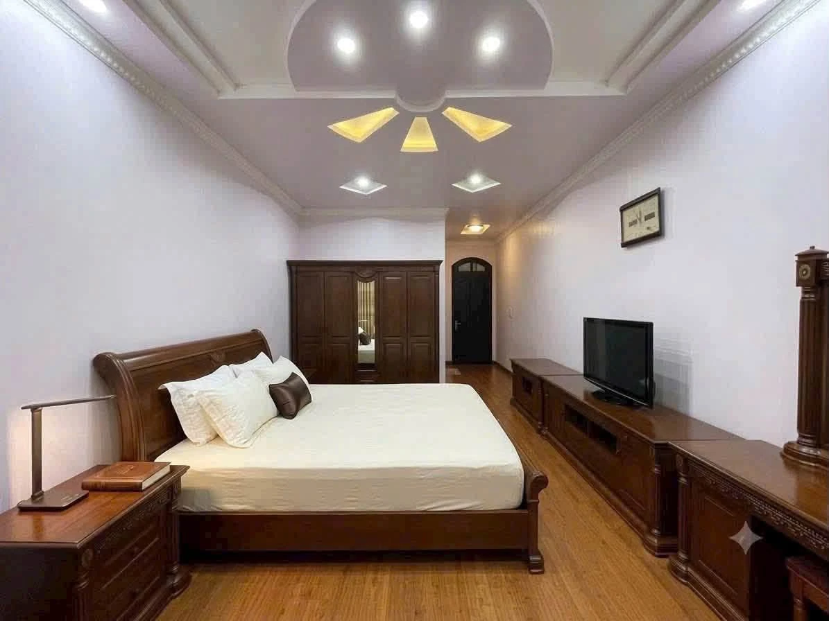 Bán nhà mặt đường Văn Cao, Hải Phòng 90m2, 4 tầng 18 tỷ - Ảnh thu nhỏ 4