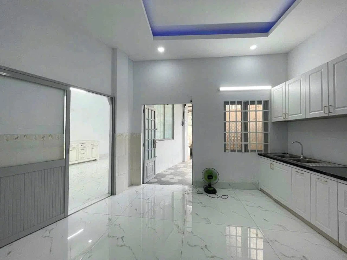 Bán nhà 110m2, 3 phòng ngủ, sổ riêng thổ cư, hẻm ô tô tại An Bình, Trấn Biên, Đồng Nai - Ảnh thu nhỏ 5