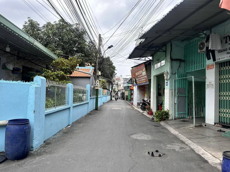 Bán dãy trọ 7 phòng và 1 kiot 100m2 gần KCN Sóng Thần, Dĩ An, giá 3,1 tỷ