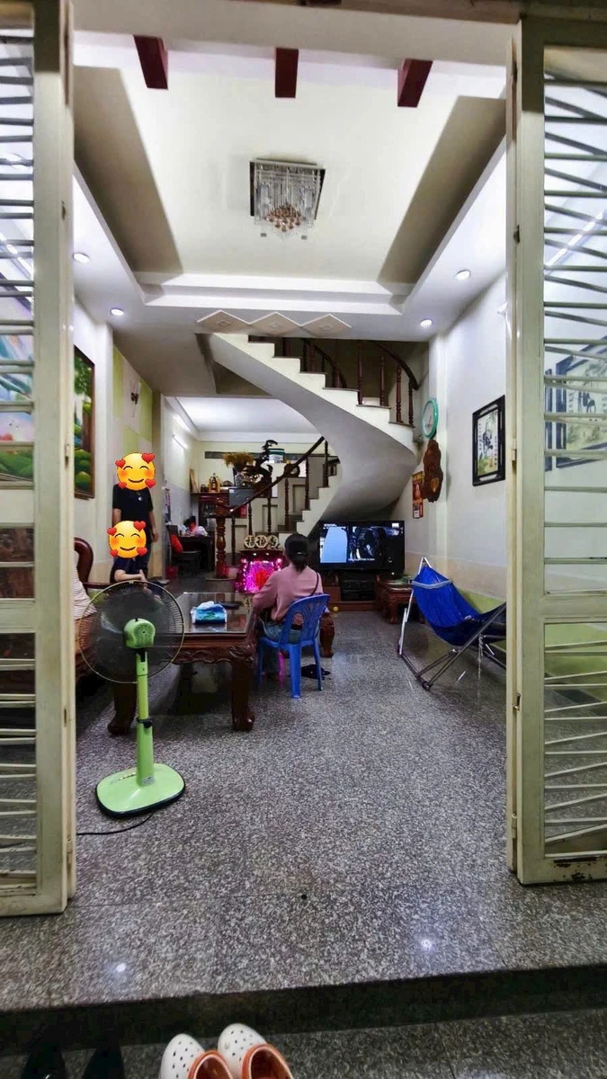 Bán nhà hẻm 6m khu Thạch Lam - Lê Khôi, Tân Phú, 4x14m, 3 tầng, 3PN, 7,5 tỷ - Ảnh thu nhỏ 2