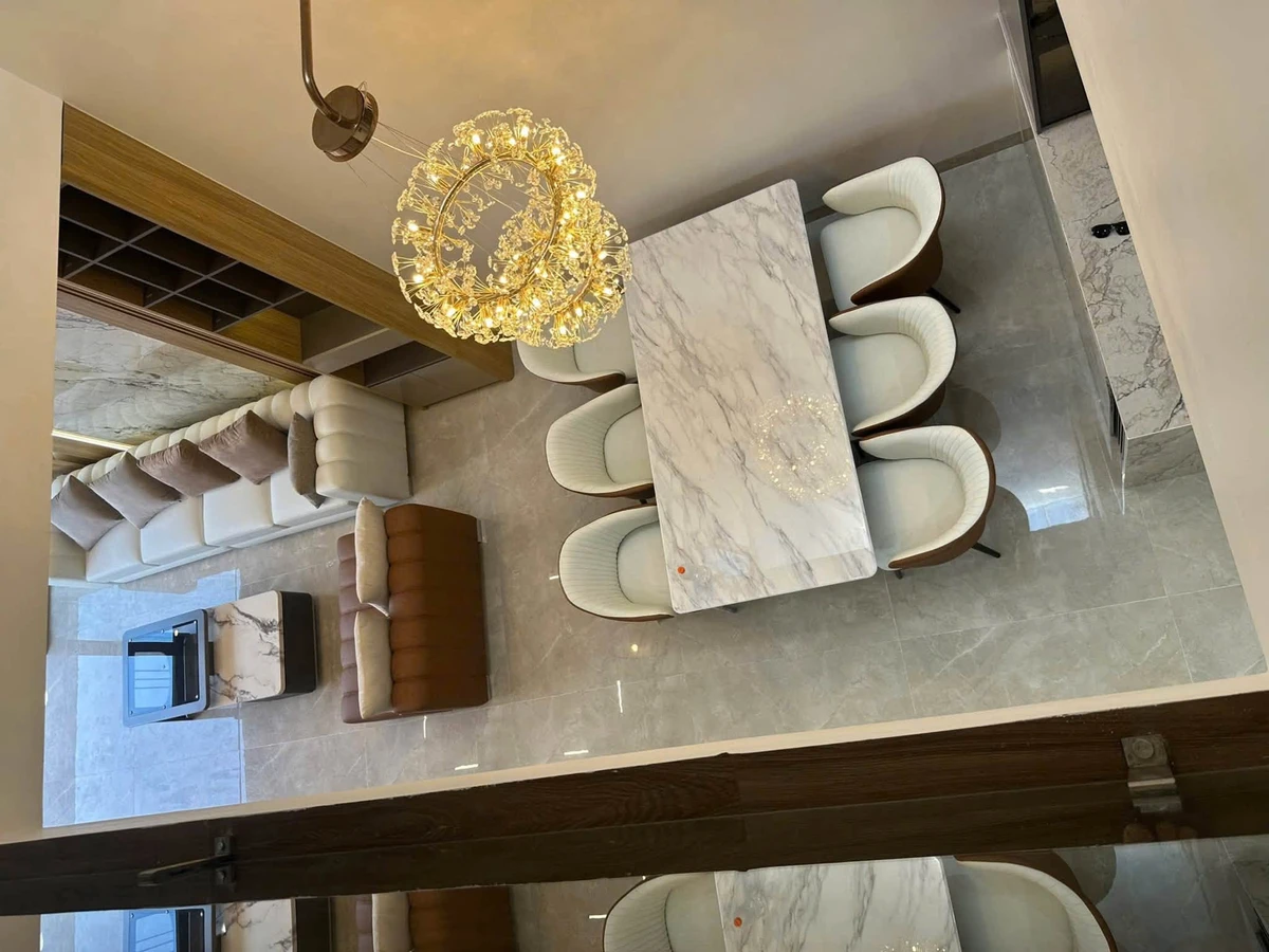 Bán nhà 3 tầng 125m2 nội thất mới Quận 1 - Ảnh thu nhỏ 2