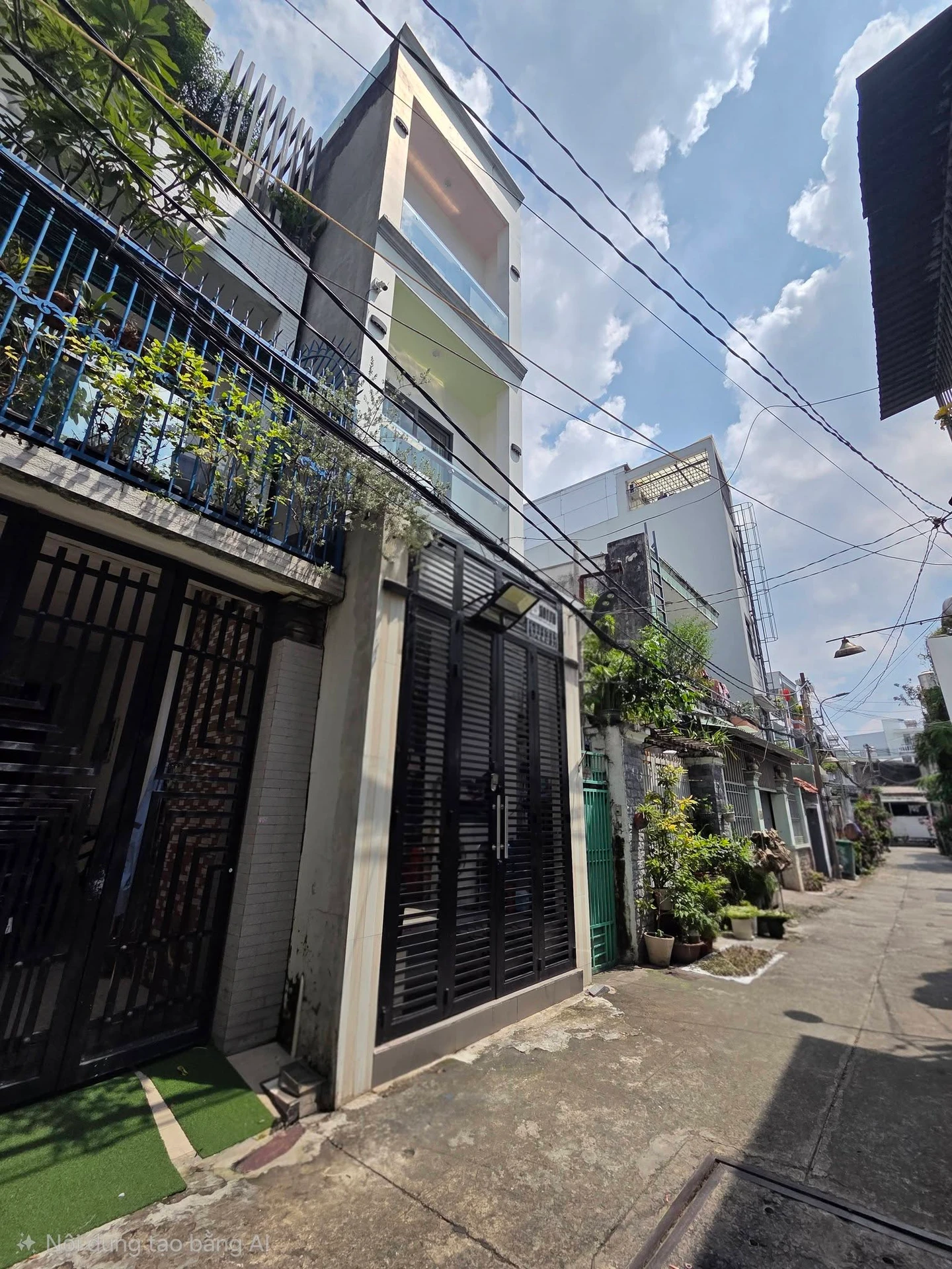 Bán nhà hẻm xe hơi 33m² 4PN 3WC Nguyễn Văn Lượng 4.5 tỷ - Ảnh 1