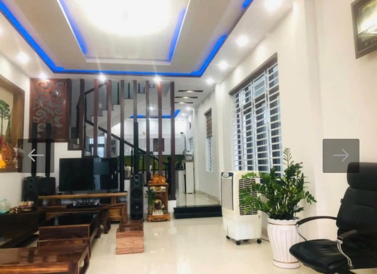 Bán nhà 3 tầng mặt tiền Thế Lữ, 240m² Đà Nẵng 10.7 tỷ - Ảnh 1