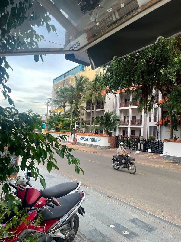 Bán đất thổ cư 140m2 mặt tiền Nguyễn Đình Chiểu 6.8 tỷ