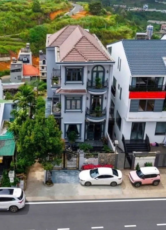 Bán villa 2 mặt tiền An Sơn Đà Lạt, 185m², 23,5 tỷ