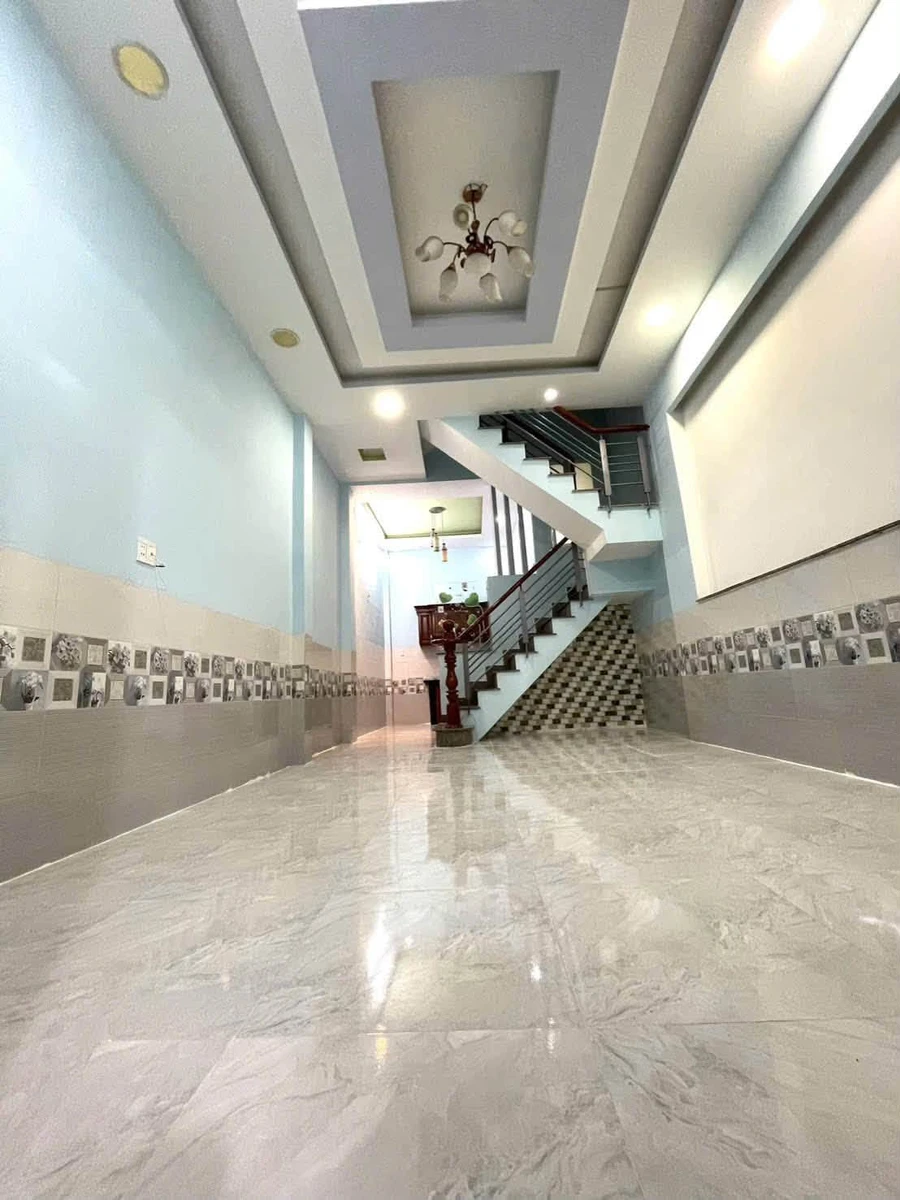 Bán nhà hẻm 4x10m, trệt 2 lầu, 3PN, đường Miếu Gò Xoài, Bình Tân, 4,8 tỷ - Ảnh thu nhỏ 2