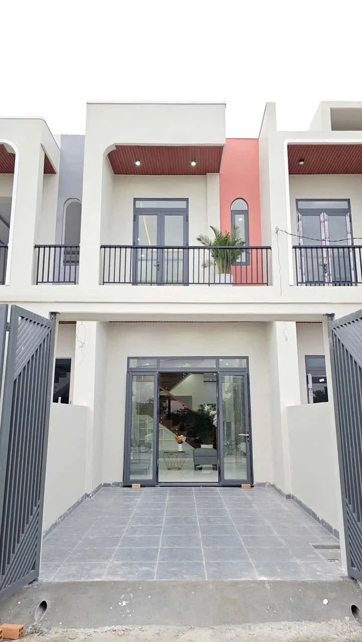 Bán nhà 4x19m (76m²) 2 tỷ 90 Bình Tân - Ảnh 1
