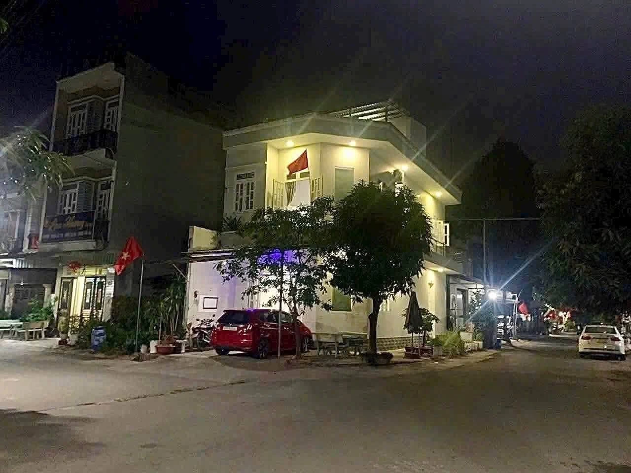 Bán nhà góc 2 mặt tiền 75m² 3PN Phường Dĩ An - Ảnh 1