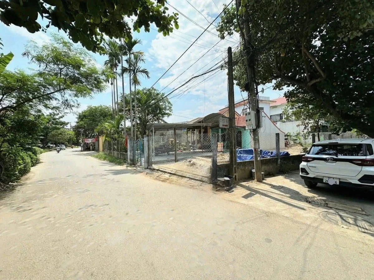 Bán đất lô góc 2 mặt tiền Tùng Thiện Vương, Huế, 194,7m2, 7,2 tỷ - Ảnh thu nhỏ 2