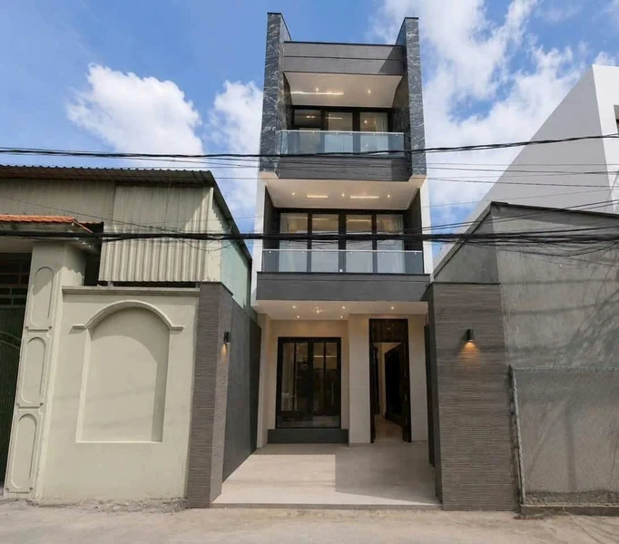 Bán nhà mới 1 trệt 2 lầu 96m² Vũng Tàu 11 tỷ 500 triệu