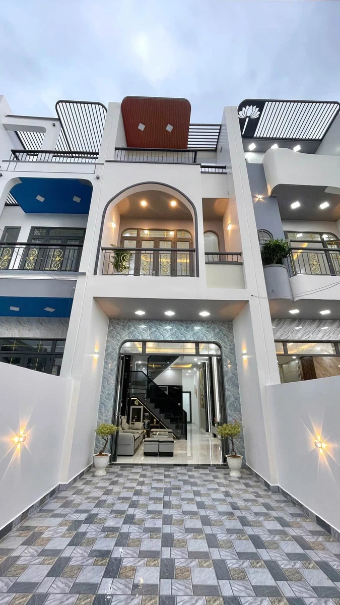 Bán nhà 2 lầu 4 phòng 92m² Phước Lý Tây Ninh 2.62 tỷ - Ảnh thu nhỏ 2