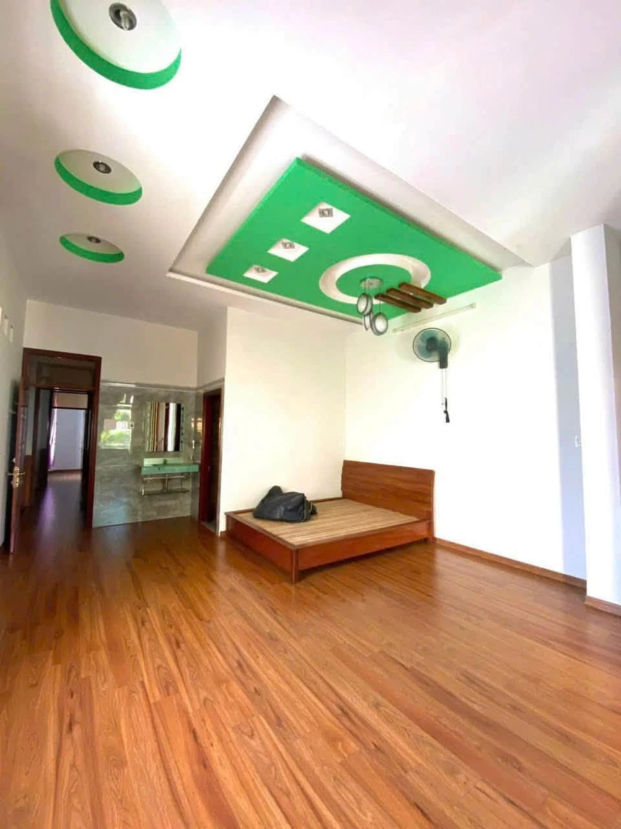 Bán nhà 72m² 4 phòng ngủ trung tâm Hải Châu, Đà Nẵng - Ảnh thu nhỏ 3