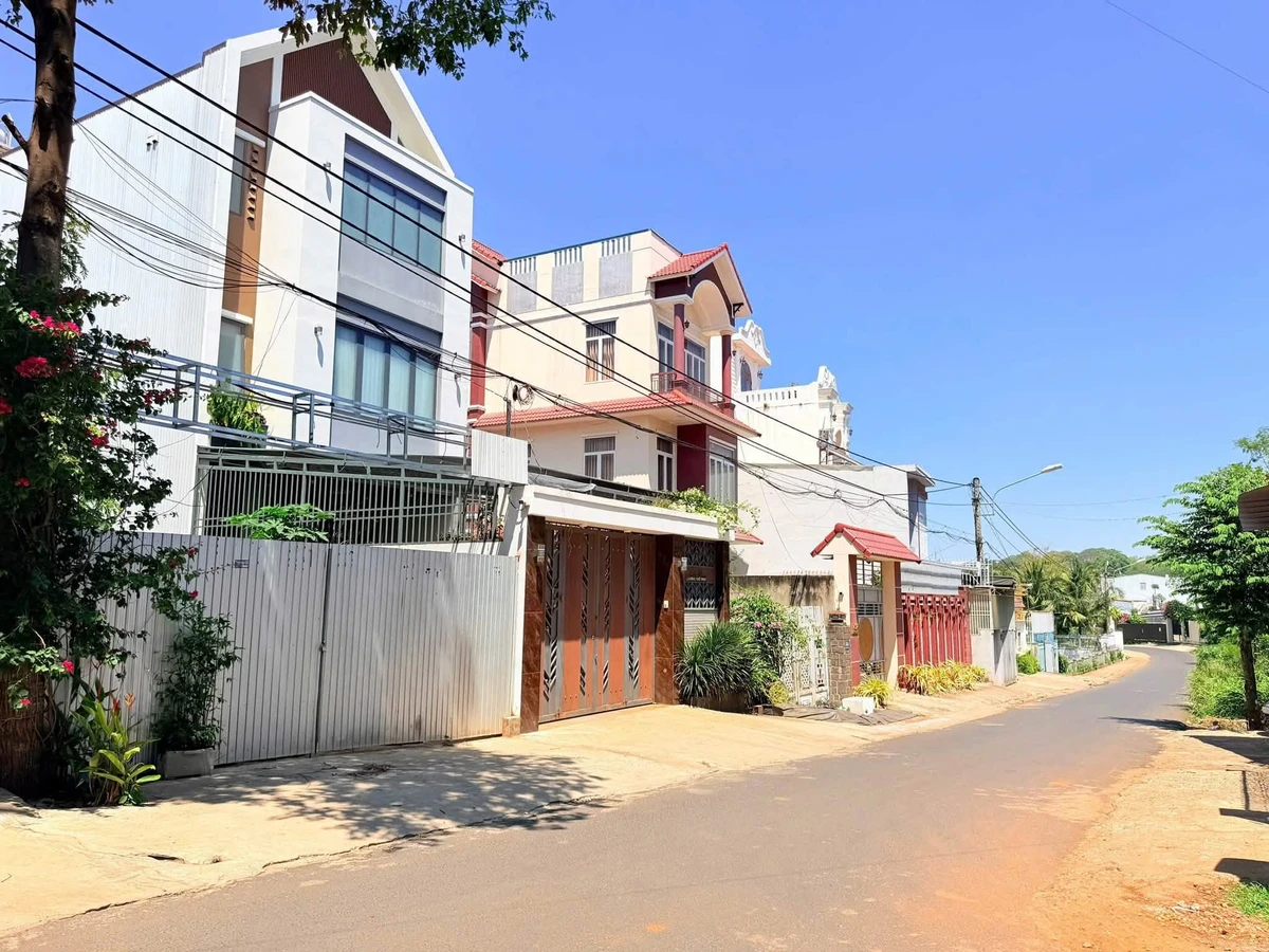 Bán đất mặt tiền kinh doanh đường Lương Thế Vinh, 6,2x20m, gần Ecopalace, Buôn Ma Thuột - Ảnh thu nhỏ 2
