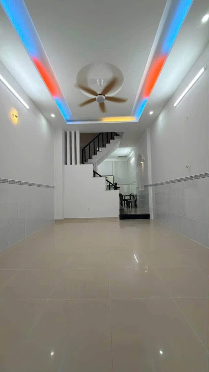 Bán nhà 3 tầng hẻm 8m đường Gò Xoài, Bình Tân, 56m2, 4PN, giá nhỉnh 5 tỷ - Ảnh thu nhỏ 3
