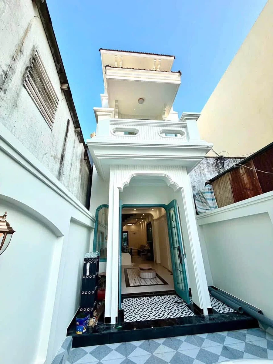 Bán nhà phố 5PN 104m² đẳng cấp, full nội thất - Ảnh thu nhỏ 2