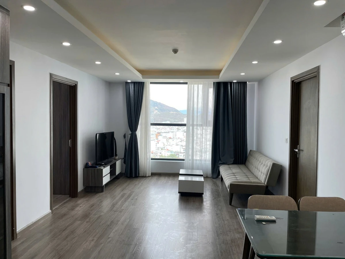 Bán căn hộ 3 phòng ngủ 90m² tầng cao Nha Trang 8,5 tỷ - Ảnh 1
