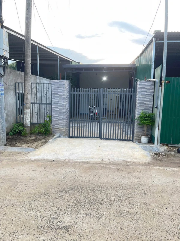 Bán nhà cấp 4 Hòa Phú 2PN, 175m², 1,55 tỷ