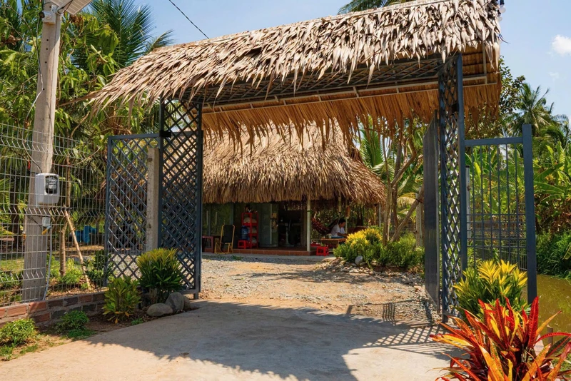 Bán lô đất 5x20m sổ riêng thổ cư gần trạm Bửu Long dt64